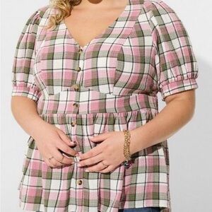 $10 Moving Sale!!! Torrid Crinkle Flannel Top
